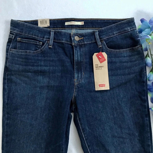 Levi's NWT 711 Mid Rise Skinny Ankle Jeans Women 14/32 - Picture 3 of 10